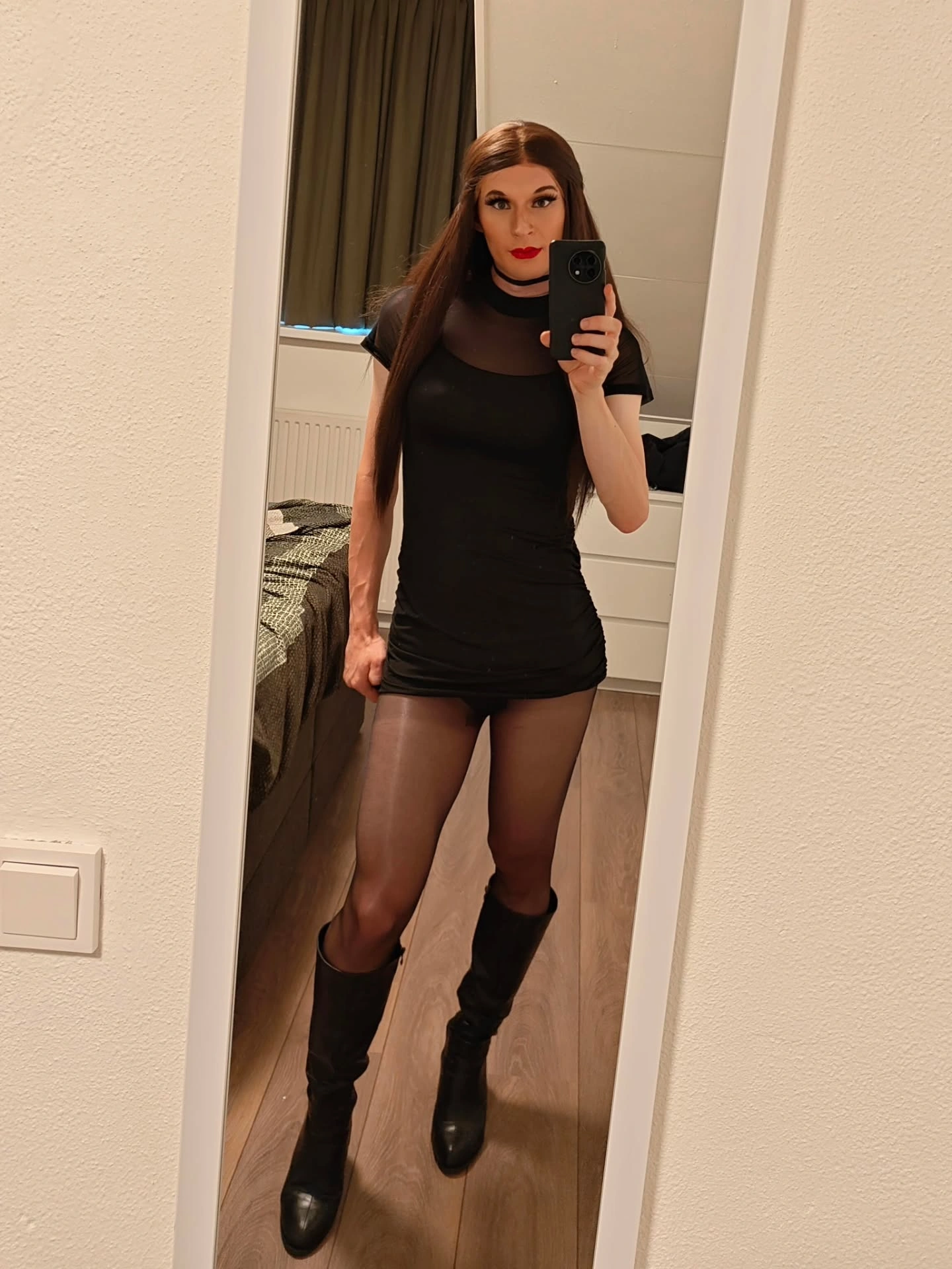 TS douce cherche complicité - Image 4