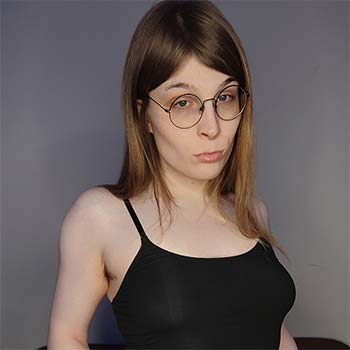 Zoé, 26 ans - Graphiste talentueuse